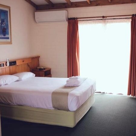 The Miners Rest Motel Калгурли Экстерьер фото
